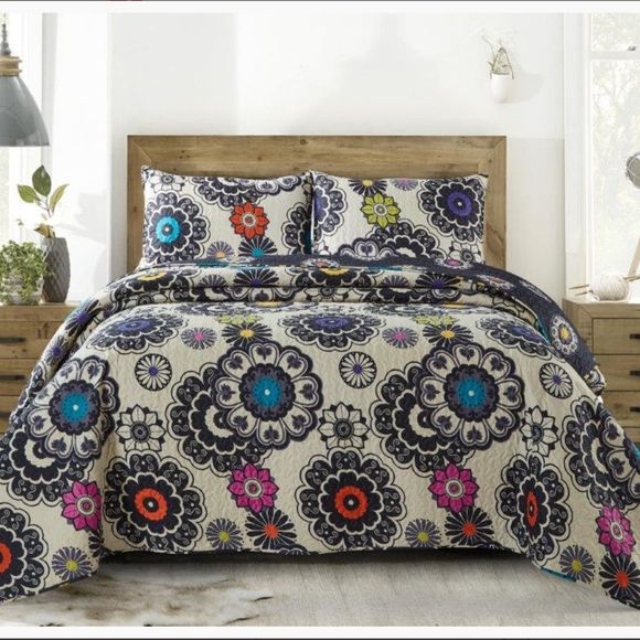 Boho Mandala Pattern Printed QUEEN Quilt Set Farmhouse Floral Cottage